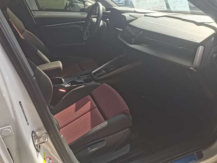 Фото 4 - Audi A3