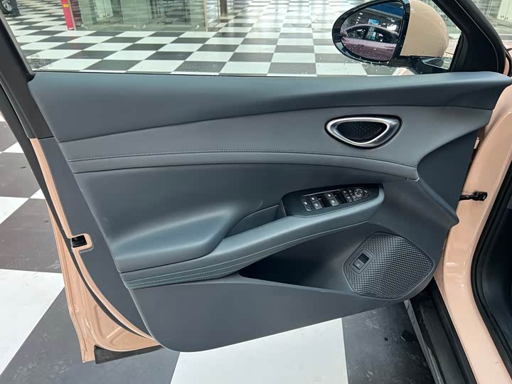 Фото 7 - BYD Seal 06 GT