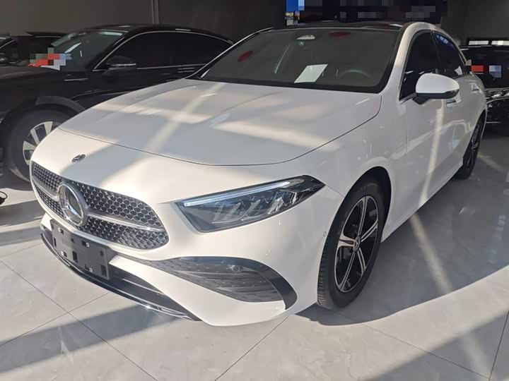 Фото 2 - Mercedes-Benz A-Class