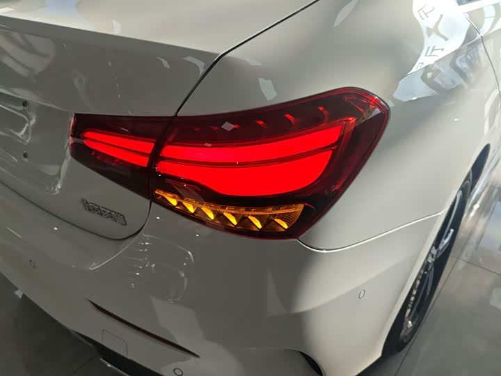 Фото 8 - Mercedes-Benz A-Class