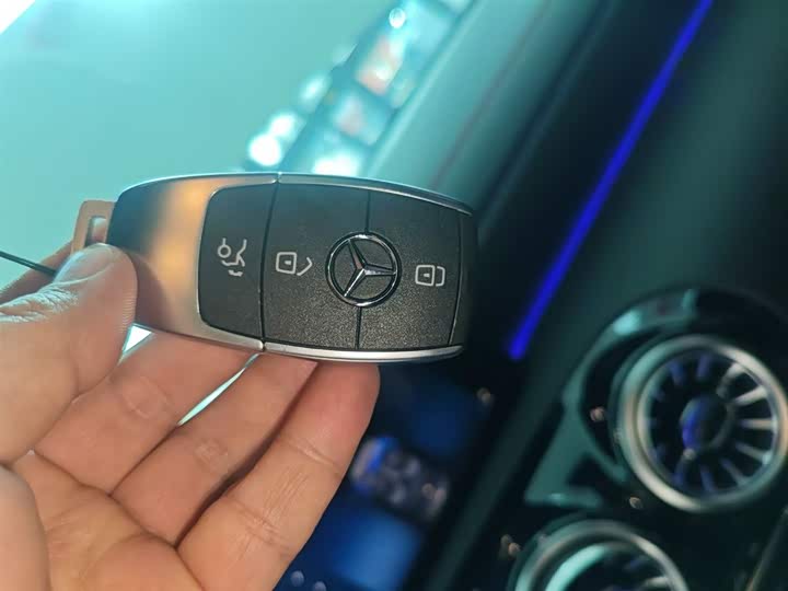 Фото 9 - Mercedes-Benz A-Class