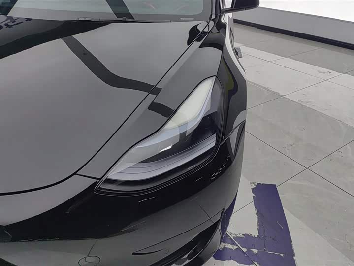 Фото 5 - Tesla Model 3