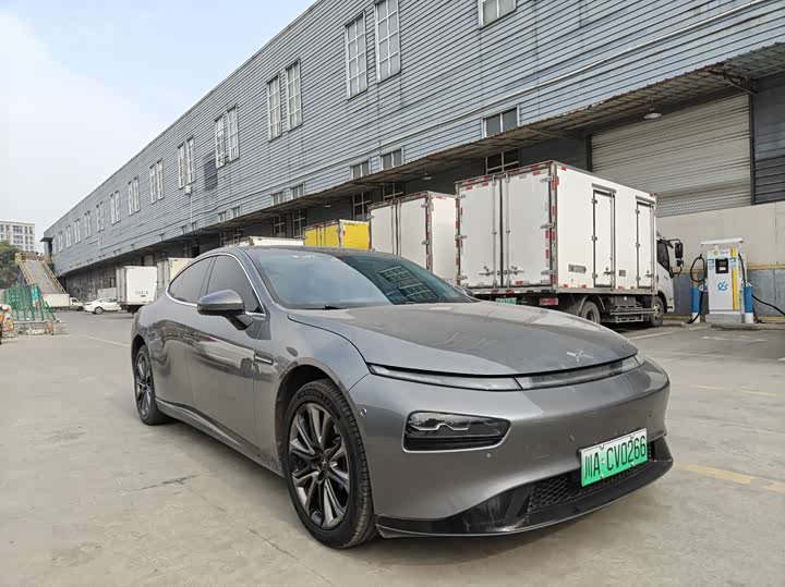 Фото 3 - XPeng P7
