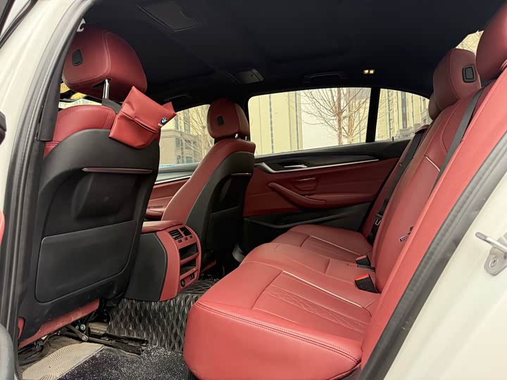 Фото 6 - BMW 5 Series