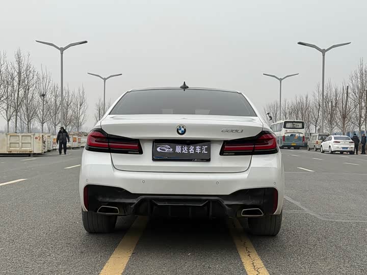 Фото 8 - BMW 5 Series