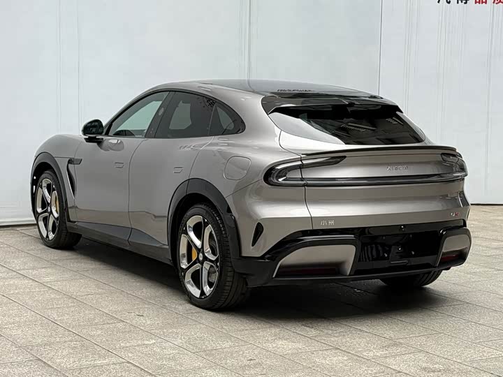 Фото 7 - Xiaomi YU7