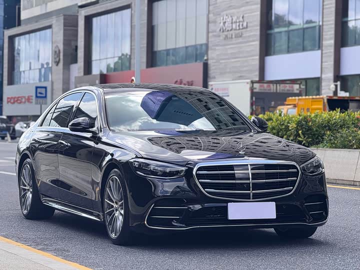 Фото 3 - Mercedes-Benz S-Class