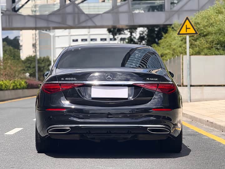 Фото 6 - Mercedes-Benz S-Class