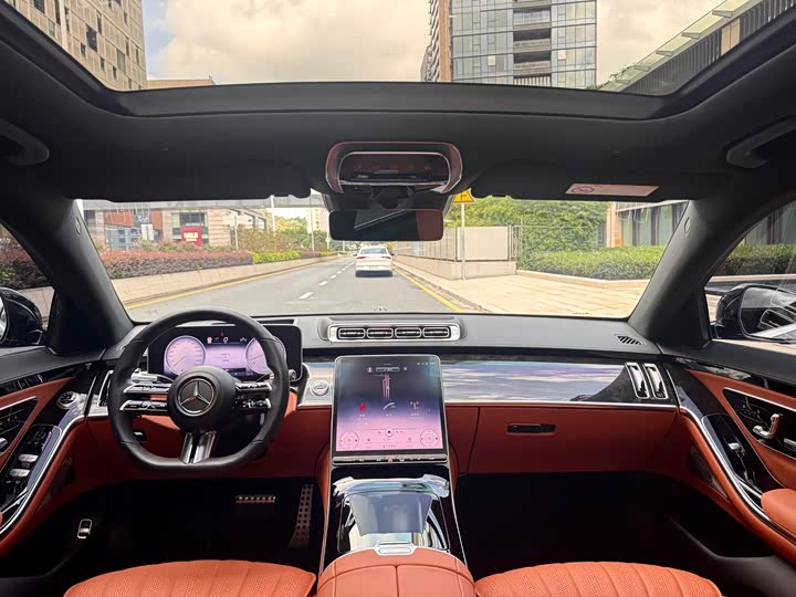 Фото 8 - Mercedes-Benz S-Class