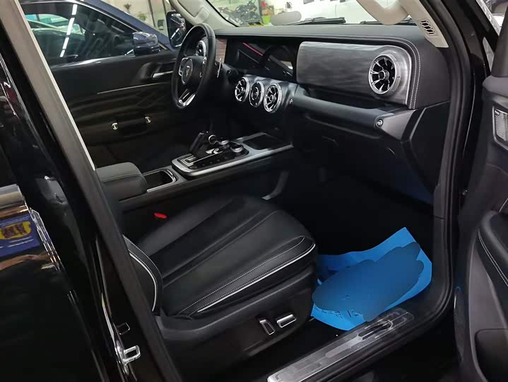 Фото 8 - Tank 300