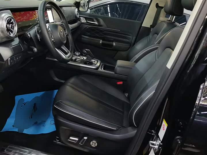 Фото 9 - Tank 300