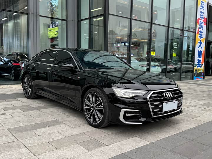 Фото 3 - Audi A6L