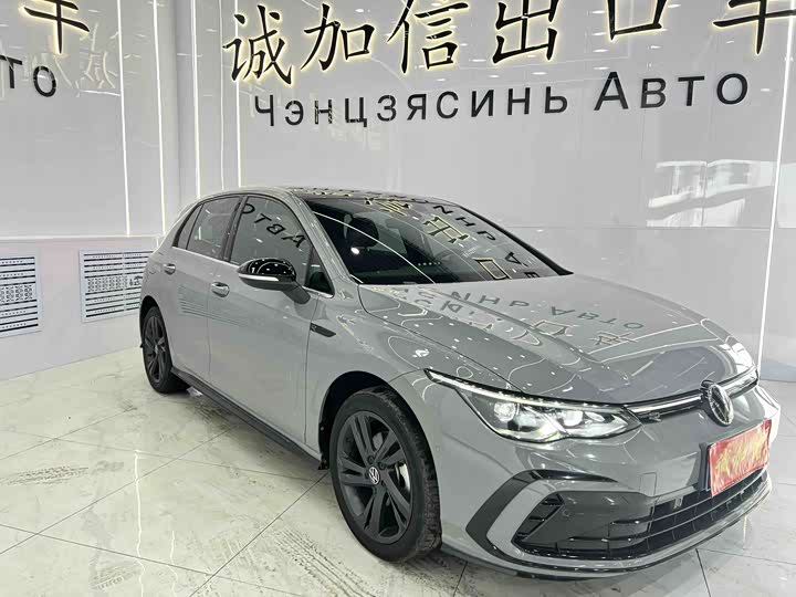 Фото 3 - Volkswagen Golf