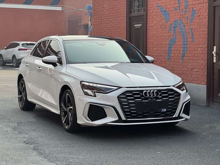 Фото 5 - Audi A3