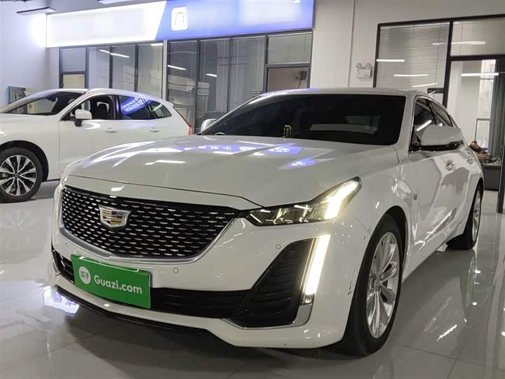 Фото 2 - Cadillac CT5