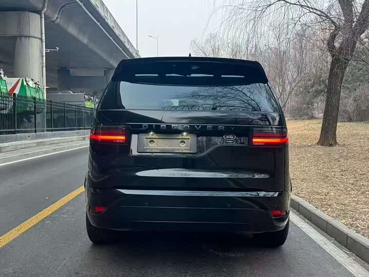 Фото 9 - Land Rover Discovery