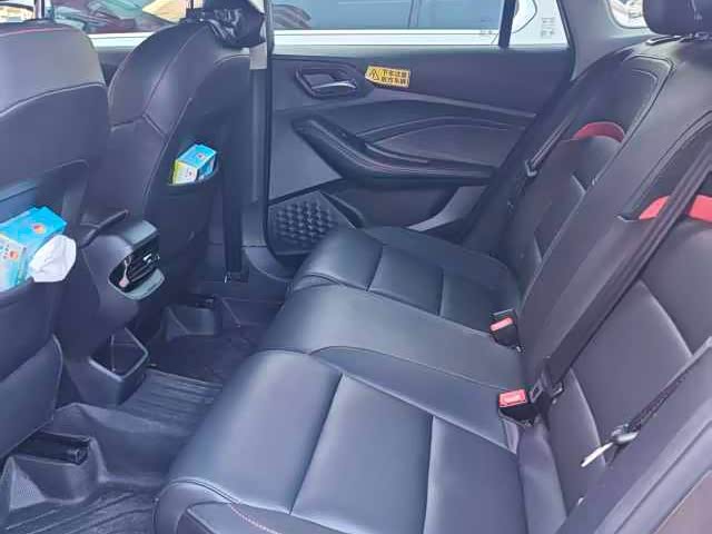 Фото 3 - MG Motor 5