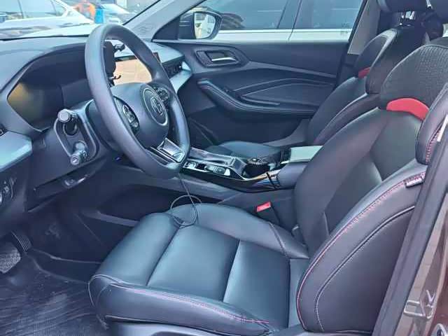 Фото 4 - MG Motor 5