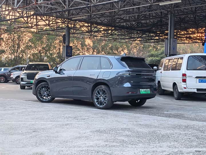 Фото 3 - Leapmotor C10