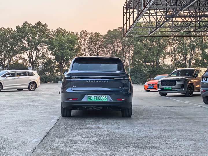 Фото 5 - Leapmotor C10