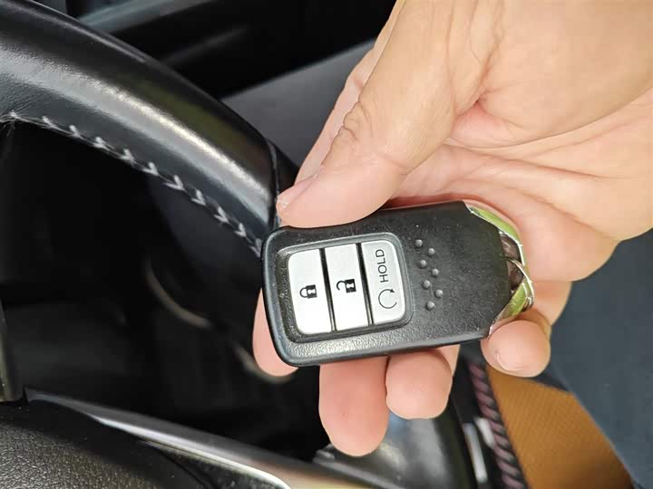 Фото 9 - Honda Breeze