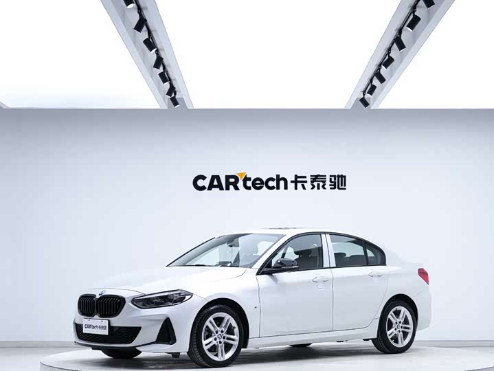 Фото 1 - BMW 1 Series