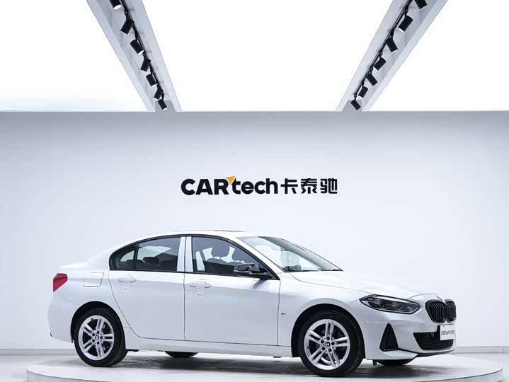 Фото 7 - BMW 1 Series