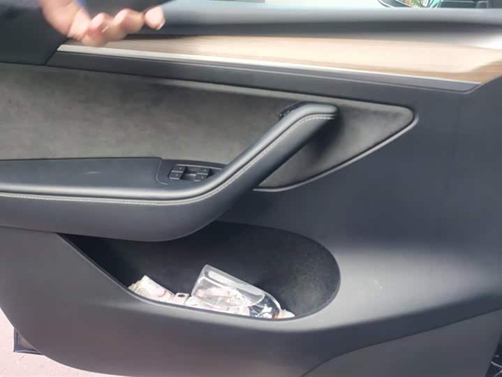 Фото 7 - Tesla Model Y