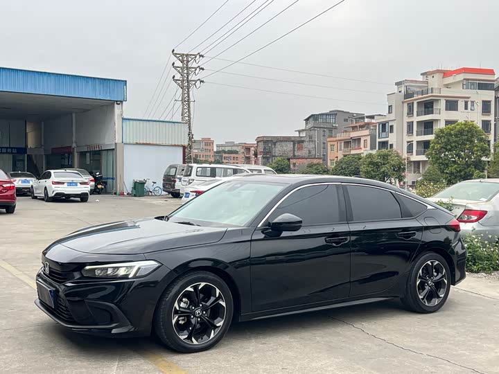 Фото 1 - Honda Civic