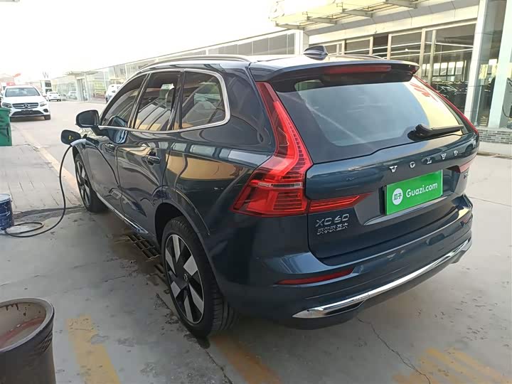 Фото 5 - Volvo XC60 Hybrid