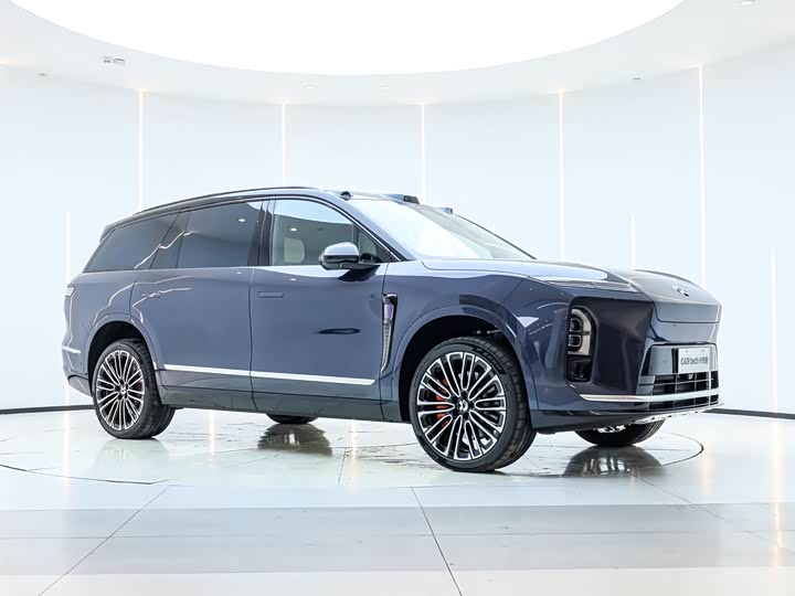 Фото 4 - Nio ES8