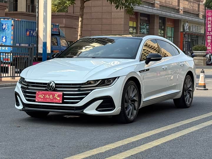 Фото 1 - Volkswagen CC