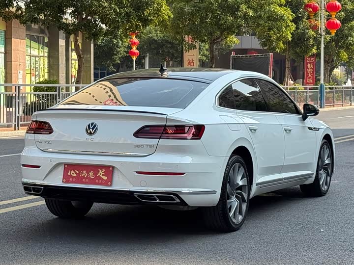 Фото 6 - Volkswagen CC