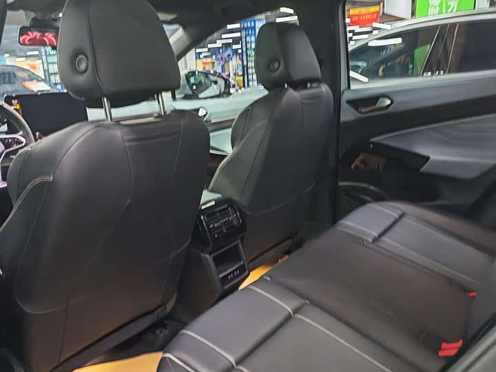 Фото 7 - Volkswagen ID.4 X