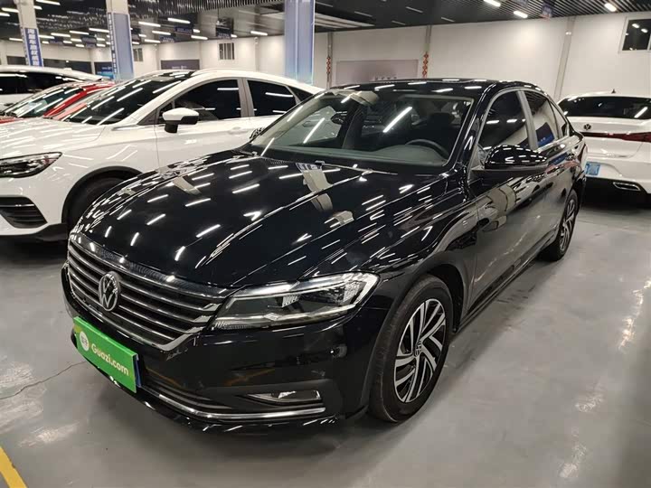 Фото 2 - Volkswagen Lavida