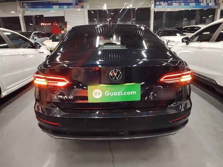 Фото 6 - Volkswagen Lavida