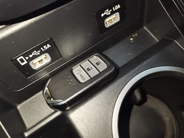 Фото 9 - Honda Breeze