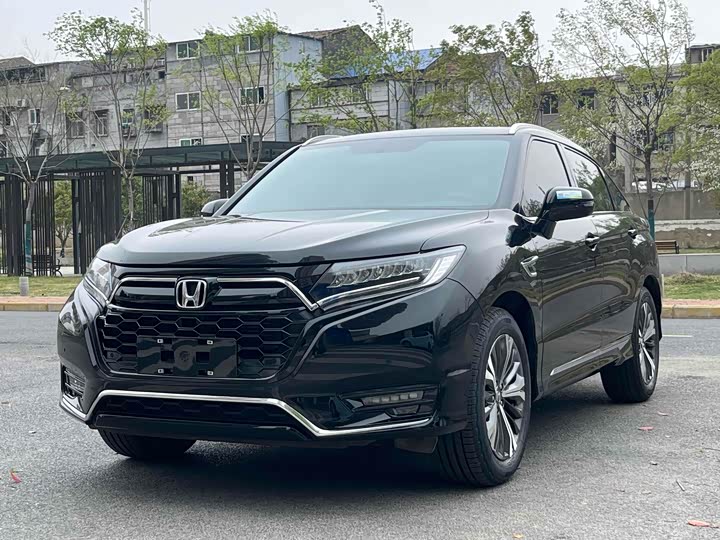 Фото 1 - Honda UR-V