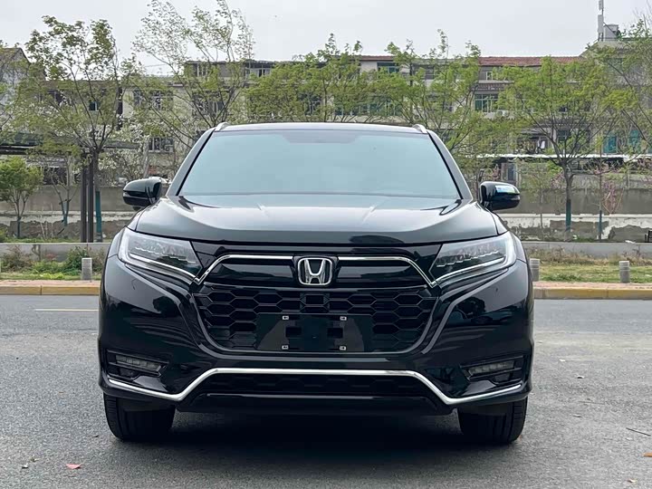 Фото 2 - Honda UR-V