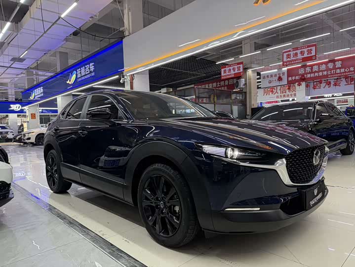 Фото 3 - Mazda CX-30