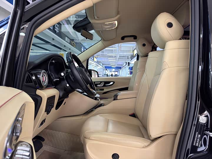 Фото 8 - Mercedes-Benz Vito