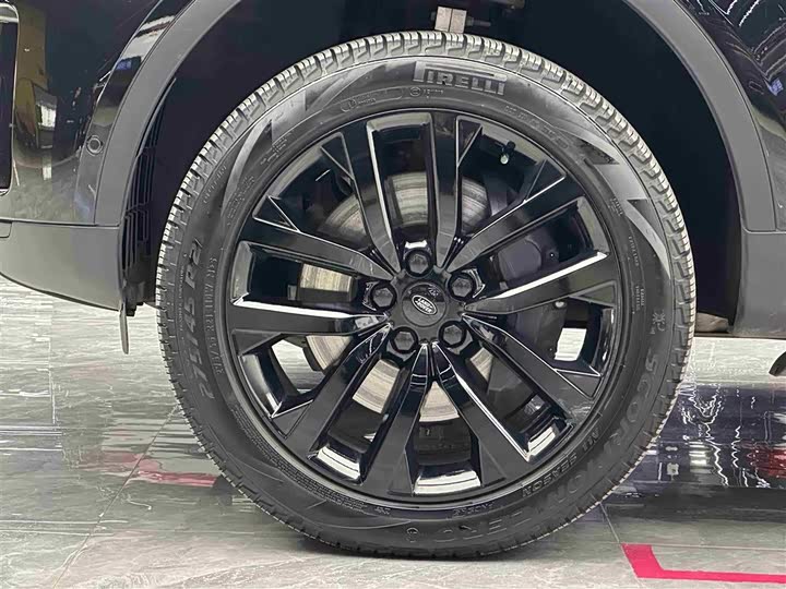 Фото 4 - Land Rover Discovery