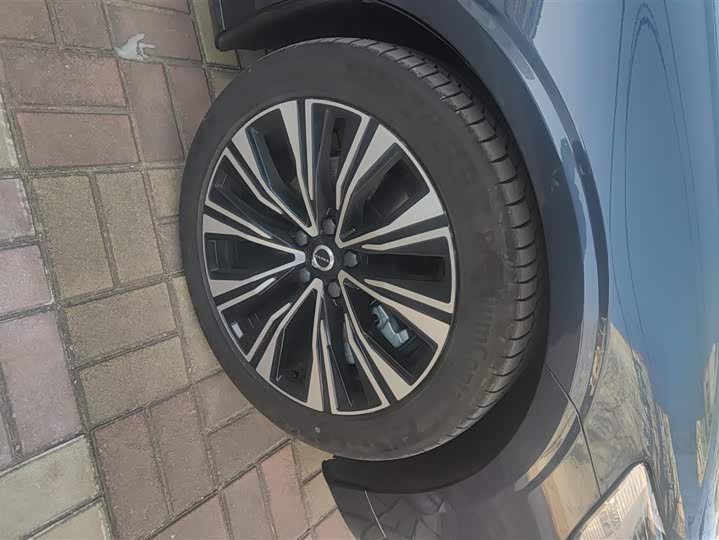 Фото 6 - Volvo V60