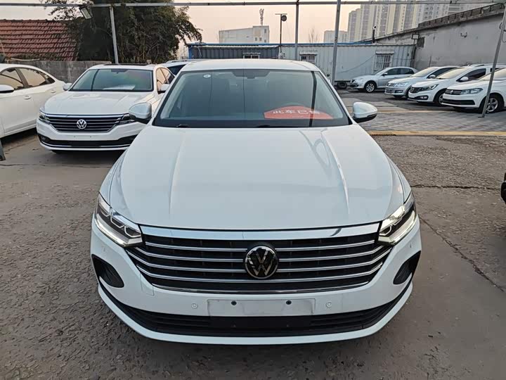 Фото 3 - Volkswagen Lavida