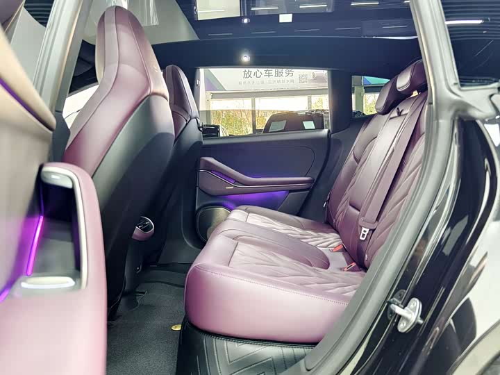 Фото 9 - Nio ET5T