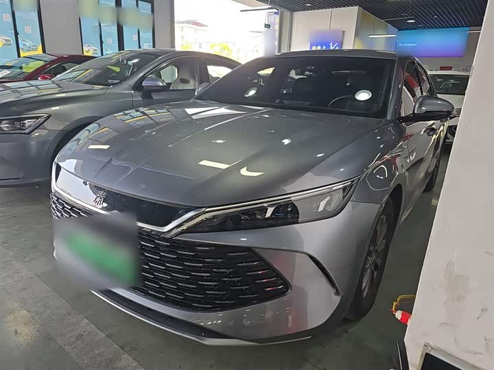 Фото 2 - BYD Qin L