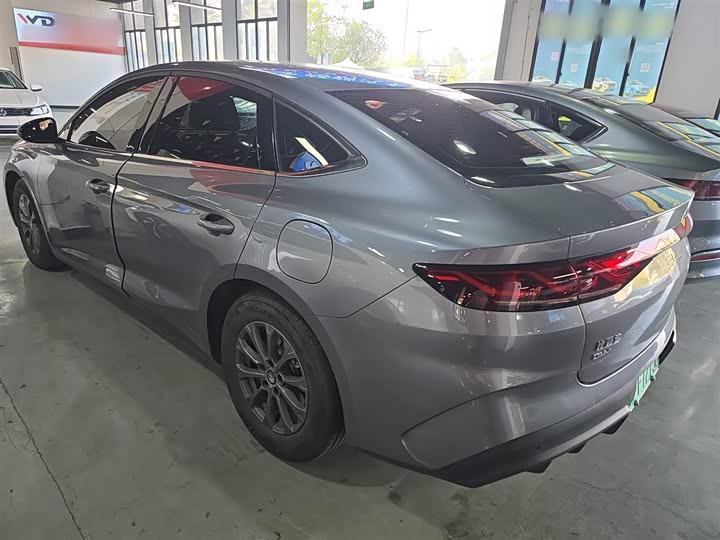 Фото 5 - BYD Qin L