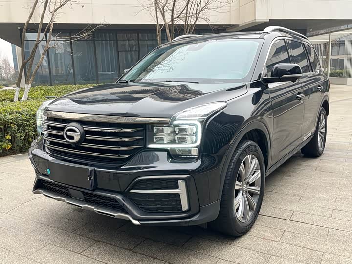 Фото 1 - GAC Trumpchi GS8