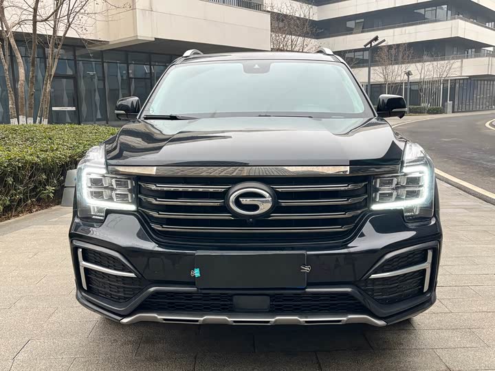 Фото 2 - GAC Trumpchi GS8