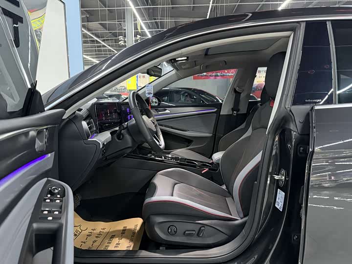 Фото 5 - Volkswagen Lamando L